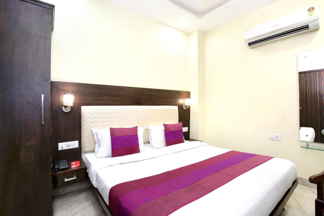 Oyo 7447 Grand Park Hotel Amritsar Bagian luar foto