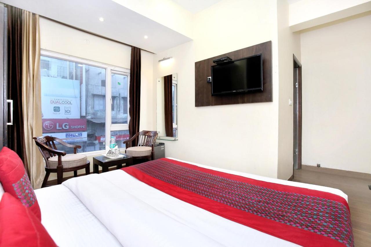 Oyo 7447 Grand Park Hotel Amritsar Bagian luar foto